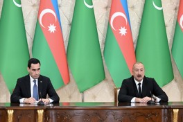 Azərbaycan və Türkmənistan prezidentləri mətbuata bəyanatlarla çıxış ediblər - FOTO 