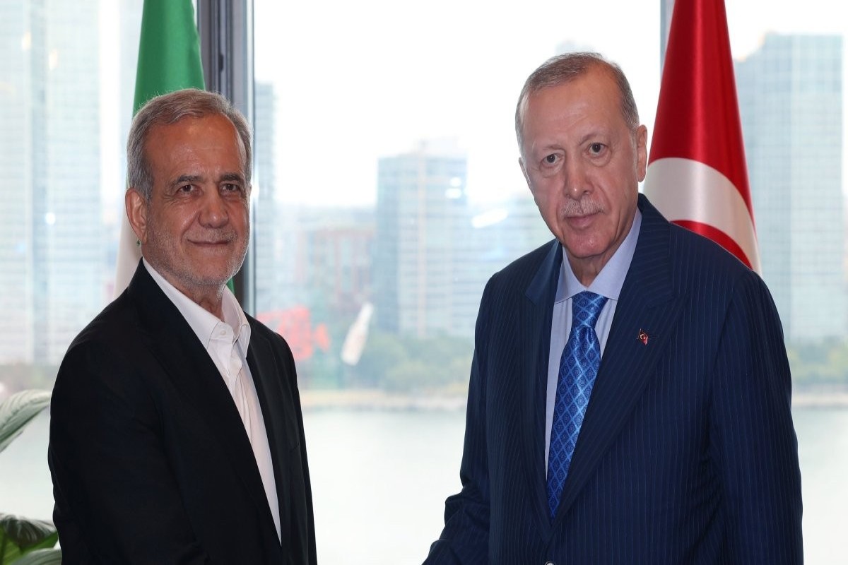 Erdoğan welcomes Iran-US agreement in call with Pezeshkian