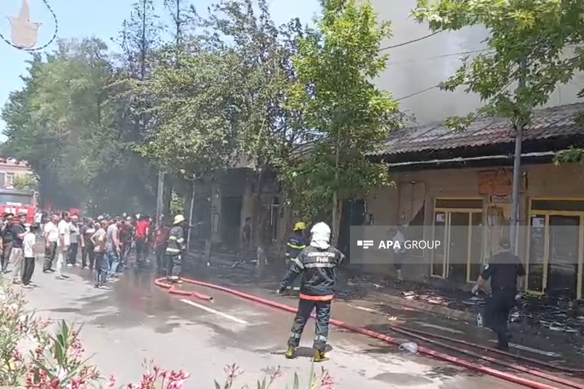 İmişlidə ticarət obyektində yanğın başlayıb
