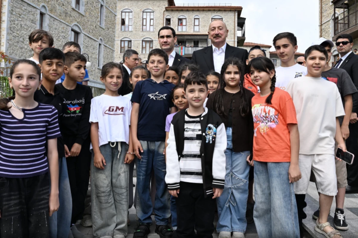President Ilham Aliyev shares post about meeting with children in Shusha-<span class="red_color">VIDEO