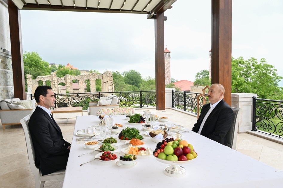 Azərbaycan və Türkmənistan prezidentləri Şuşada birgə nahar ediblər