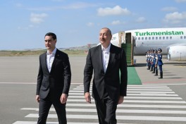 Türkmənistan Prezidenti Füzuli rayonuna gəlib