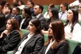 ƏƏSMN-də dövlət qulluğuna yeni qəbul edilən əməkdaşların andiçmə mərasimi olub