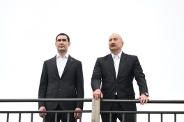 Türkmənistan Prezidentinə Qarabağ atı hədiyyə edilib