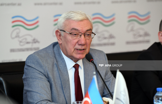 Strateji və Beynəlxalq Araşdırmalar Mərkəzinin direktoru Eldar Namazov