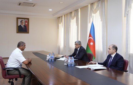 Anar Əliyev Salyanda vətəndaşları qəbul edib