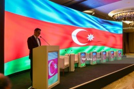 Bakıda 11-ci Azərbaycan Beynəlxalq Sığorta Forumu keçirilir - FOTO 