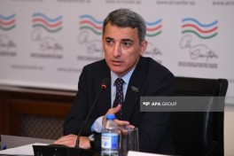 Azərbaycanın “orta güc” kimi mövqeyinə həsr olunmuş konfrans keçirilib - FOTO 