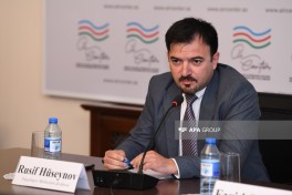 Azərbaycanın “orta güc” kimi mövqeyinə həsr olunmuş konfrans keçirilib - FOTO 