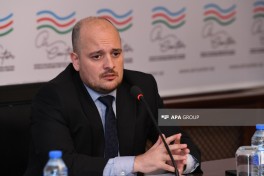 Azərbaycanın “orta güc” kimi mövqeyinə həsr olunmuş konfrans keçirilib - FOTO 