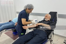 Aşura günü ilə bağlı qanvermə aksiyası başlayıb - FOTO 