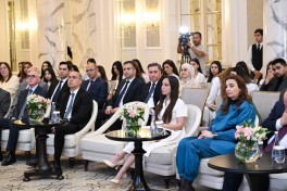 “Qızların təhsilinə dəstək” layihəsinin II Məzun Günü keçirilib