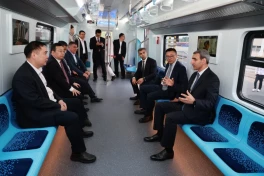 ADY Çindən yeni sərnişin qatarları və vaqonları almağı planlaşdırır - FOTO 