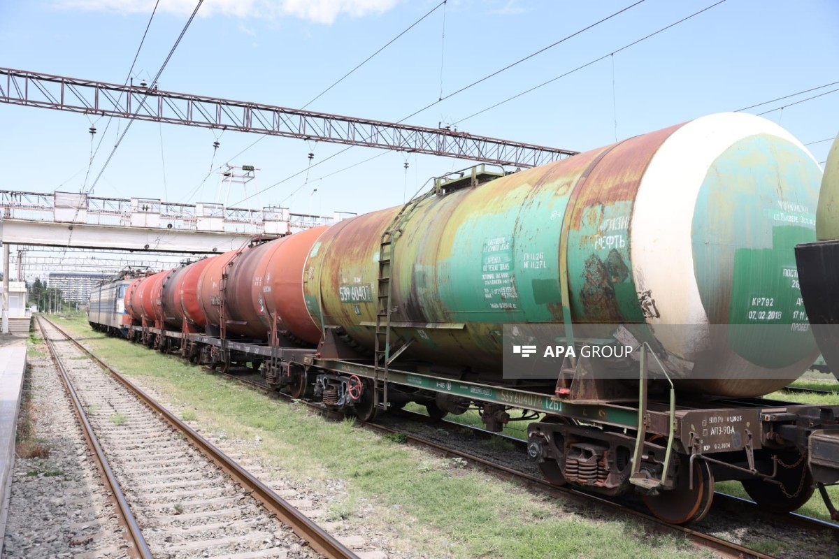 Azərbaycandan Ermənistana 18 vaqon benzin və 8 vaqon dizel yanacağı göndərilib - <span class="red_color">FOTO