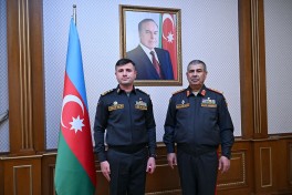 Müdafiə naziri yeni generallara rütbələrini təqdim edib - FOTO 