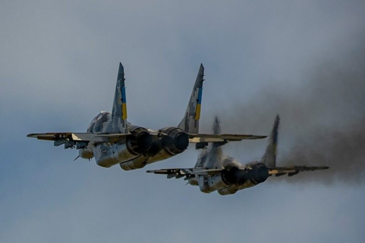 Минобороны России: На аэродроме в Николаевской области уничтожены два украинских истребителя МиГ-29