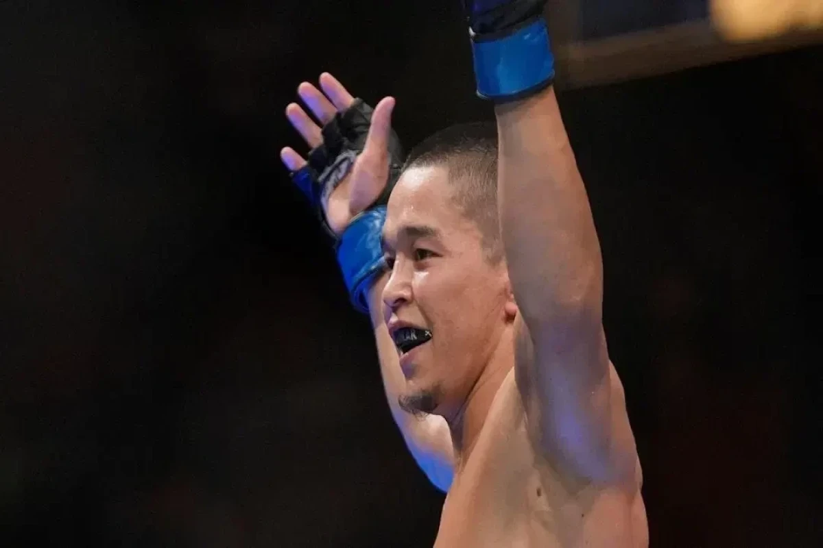 UFC:  Qazaxıstanlı Asu Almabayev inamlı qələbə qazanıb