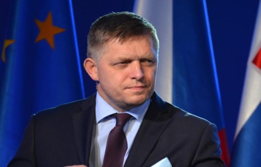 Slovakiyanın Baş naziri Robert Fitso