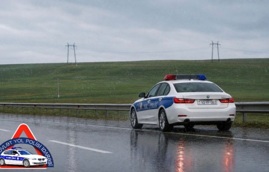 Ağdərədə mikroavtobusla minik avtomobili toqquşub, xeyli sayda yaralı var