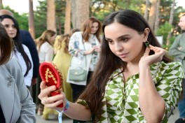 Leyla Əliyeva və Alona Əliyeva Xeyirxahlıq Festivalında iştirak ediblər