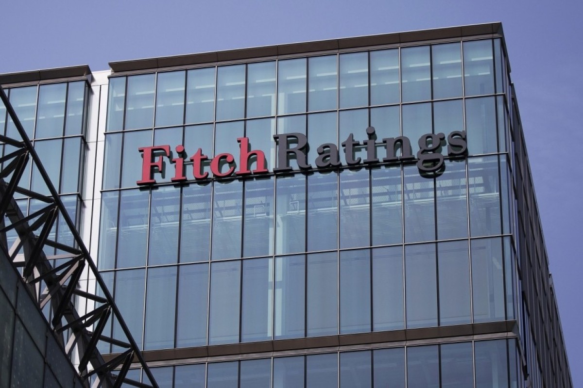 "Fitch": Brent nefti ilin sonunadək 70 dollara enəcək