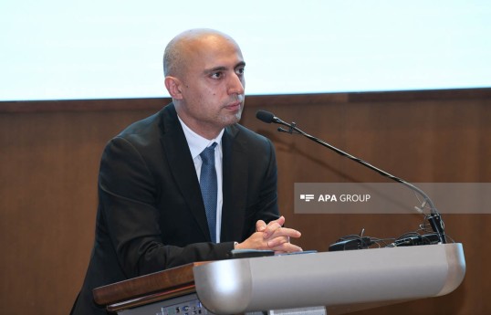 Elm və təhsil naziri Emin Əmrullayev