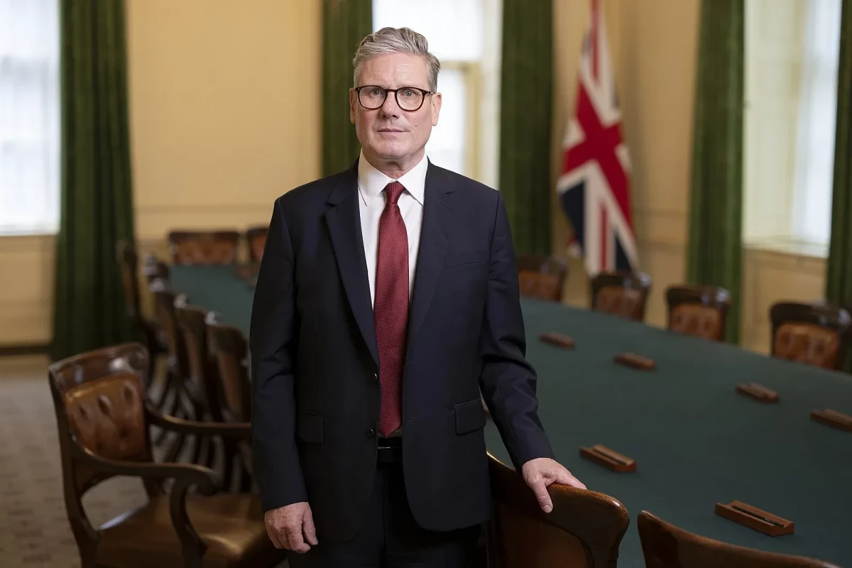 Böyük Britaniyanın Baş naziri Kir Starmer