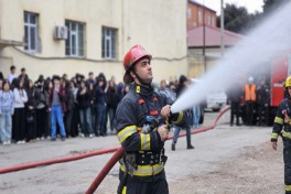 FHN Humanitar Kollecdə təlim keçirib - VİDEO 