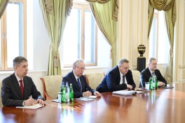 Prezident İlham Əliyev Aleksey Overçuku qəbul edib