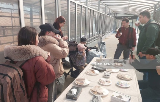 İrandan təxliyə edilən Tacikistan vətəndaşı Azərbaycana təşəkkür edib - FOTO 
