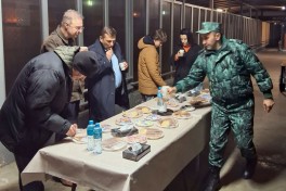 İrandan Azərbaycan sərhədi ilə indiyədək təxliyə edilənlərin sayı 900-ü keçib - FOTO  - YENİLƏNİB-1 