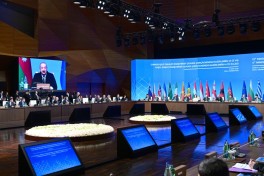 Prezident CQD Məşvərət Şurası çərçivəsində nazirlərin iclasında çıxış edib - YENİLƏNİB-1 