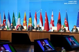CQD Məşvərət Şurası nazirlərin 12-ci iclası plenar sessiyalarla davam edib