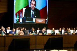 CQD Məşvərət Şurası nazirlərin 12-ci iclası plenar sessiyalarla davam edib