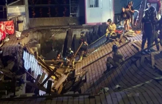 İspaniyada piyada körpüsünün uçması nəticəsində 4 nəfər ölüb