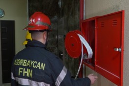 FHN Bakıda növbəti şərti yanğın təlimi keçirib - VİDEO 