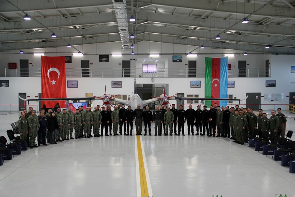 HHQ-də Bayraktar kursunun birinci buraxılış mərasimi keçirilib