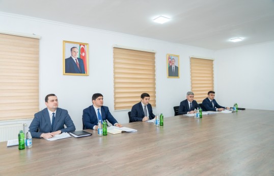 Fərid Əhmədov Qobustan rayonunda vətəndaşları qəbul edib