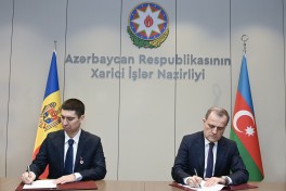 Moldova Respublikasının Baş nazirinin müavini, xarici işlər naziri Mixay Popşoi və Azərbaycan XİN rəhbəri Ceyhun Bayramov