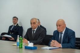 Fərid Əhmədov Qobustan rayonunda vətəndaşları qəbul edib