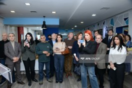 Bakıda “Ukraynaya Baxış – Ukrayna müstəqilliyinin qırılmış hekayəsi” sərgisi açılıb - FOTO 