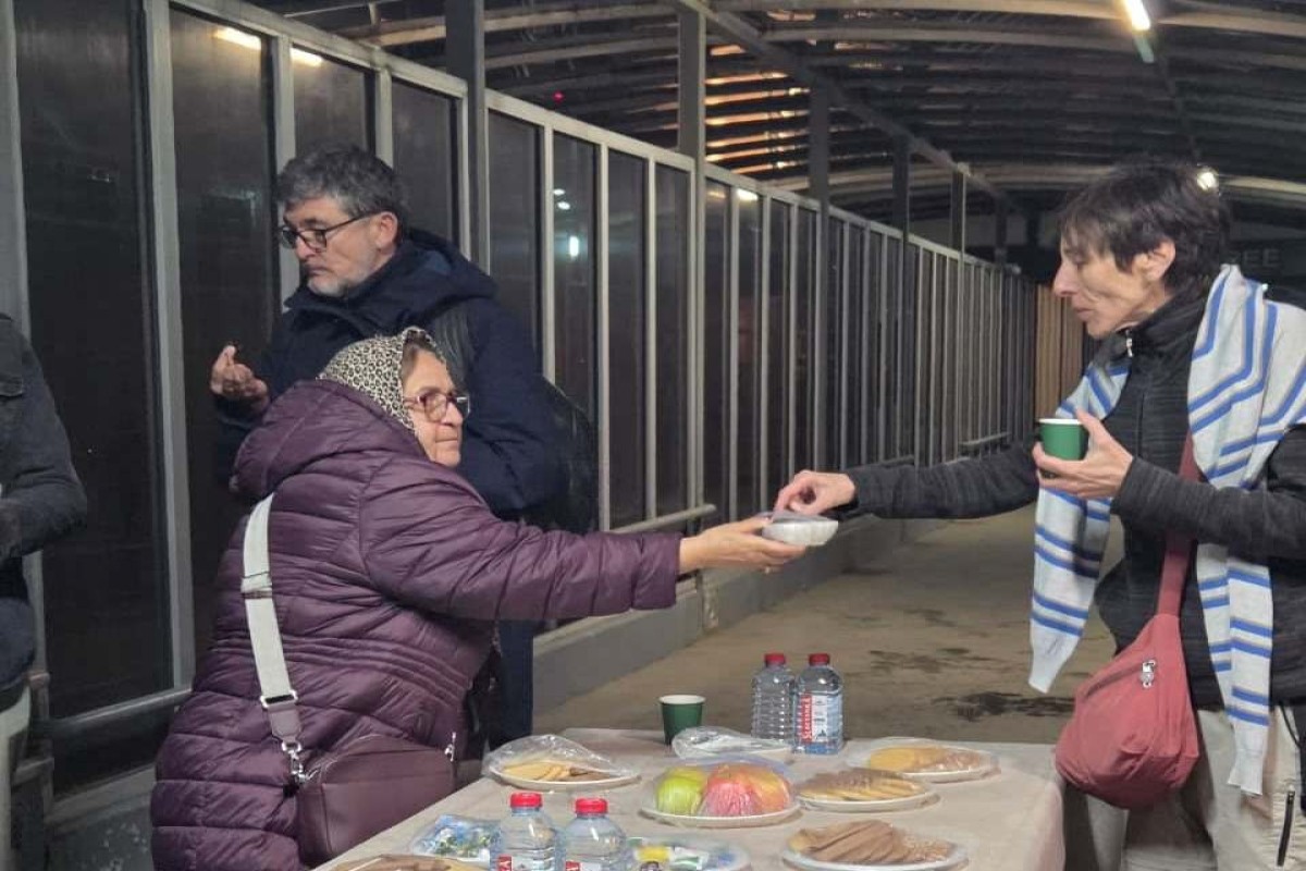 İrandan Azərbaycan sərhədi ilə indiyədək 1873 nəfər təxliyə edilib  - FOTOLENT  - YENİLƏNİB 