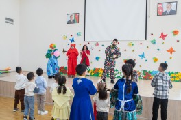 Valideyn himayəsindən məhrum uşaqların cəza çəkən anaları ilə görüşü təşkil edilib