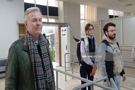 Avstriya səfiri və səfirlik əməkdaşları İrandan Azərbaycan sərhədi ilə təxliyə olunub - FOTO 