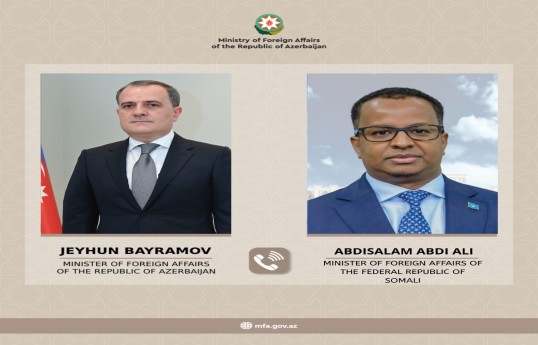 Ceyhun Bayramov somalili həmkarı ilə İrandan Azərbaycana edilmiş dron hücumu ilə bağlı müzakirə aparıb