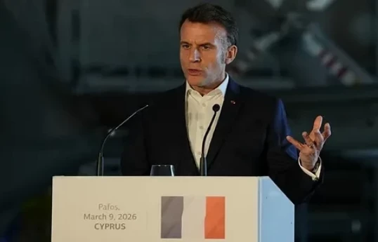 Makron: Biz davam edən münaqişədə iştirak etmirik