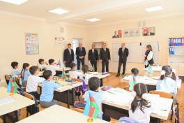 Emin Əmrullayev Xankəndi və Xocalı məktəblərində olub - FOTO 