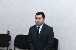Rövşən Rzayev vətəndaşları qəbul edib