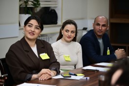 MEDİA multimedia məzmunlarının hazırlanması mövzusunda vörkşop keçirib - FOTO 