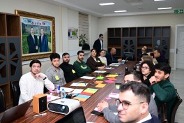 MEDİA multimedia məzmunlarının hazırlanması mövzusunda vörkşop keçirib - FOTO 
